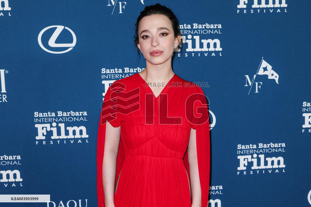 Santa Barbara - Red Carpet