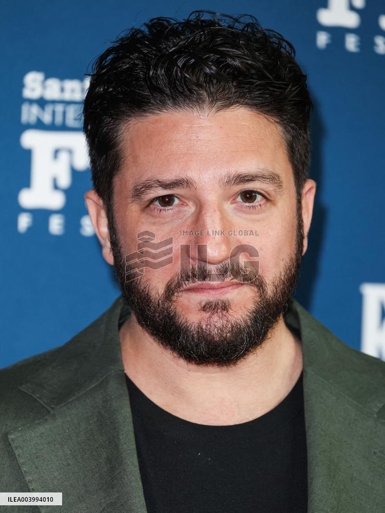 Santa Barbara - Red Carpet