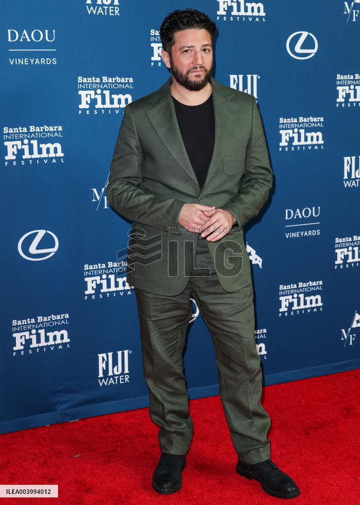 Santa Barbara - Red Carpet