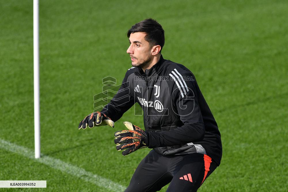 CALCIO - UEFA Champions League - Juventus Training