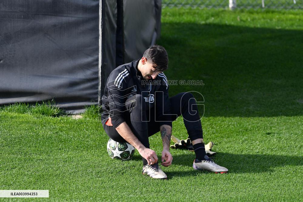 CALCIO - UEFA Champions League - Juventus Training