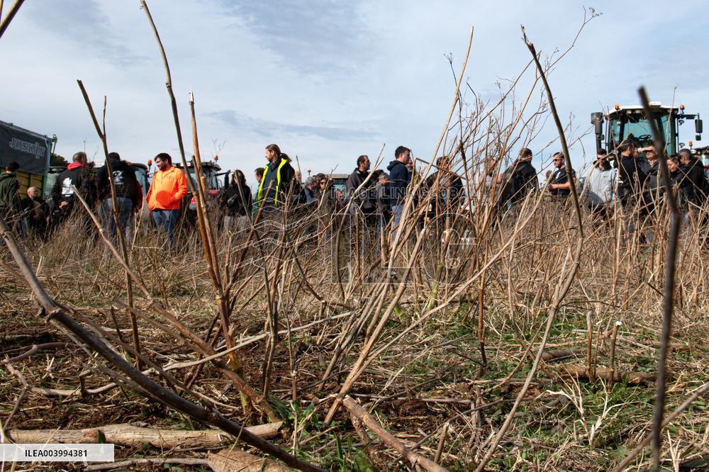Catalonia Farmers Rally After Agreement - Spain