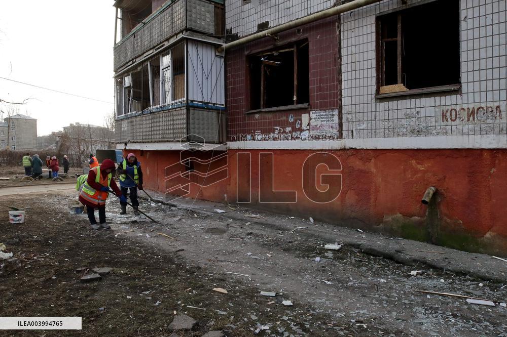 Russian troops launch 500kg bomb at Kramatorsk