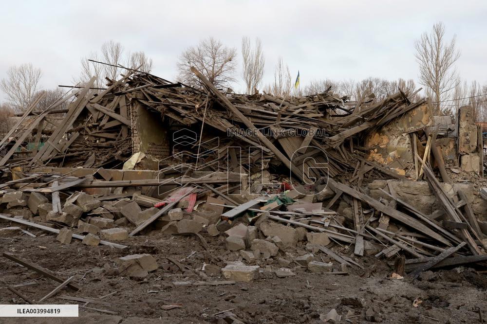 Russian troops launch 500kg bomb at Kramatorsk