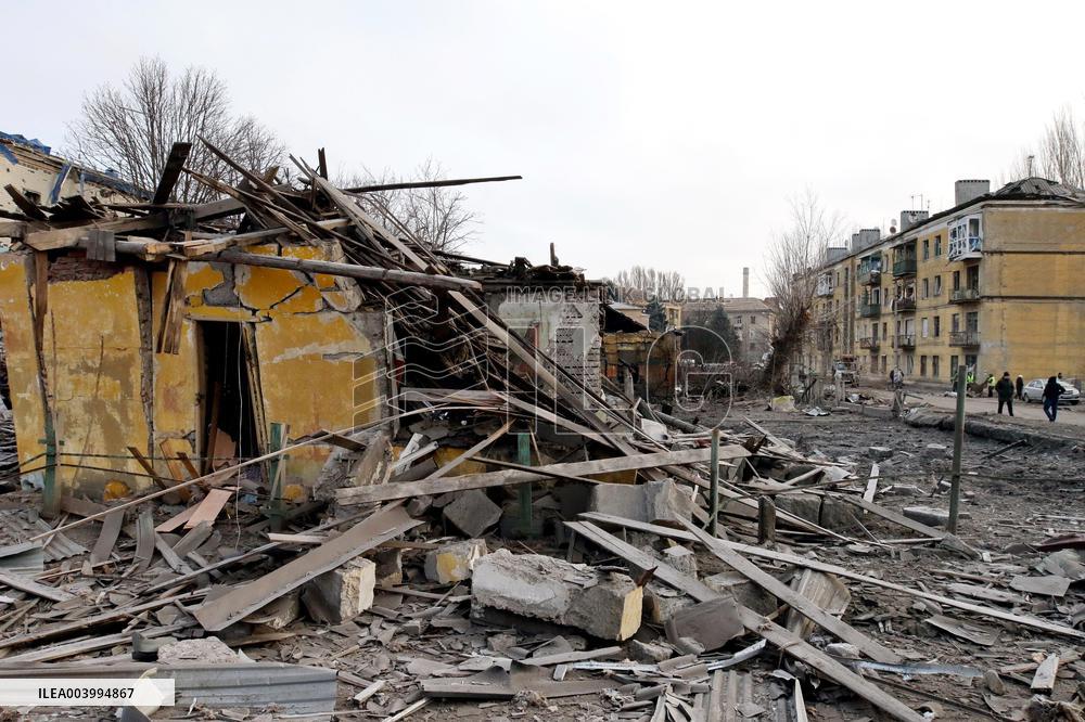 Russian troops launch 500kg bomb at Kramatorsk