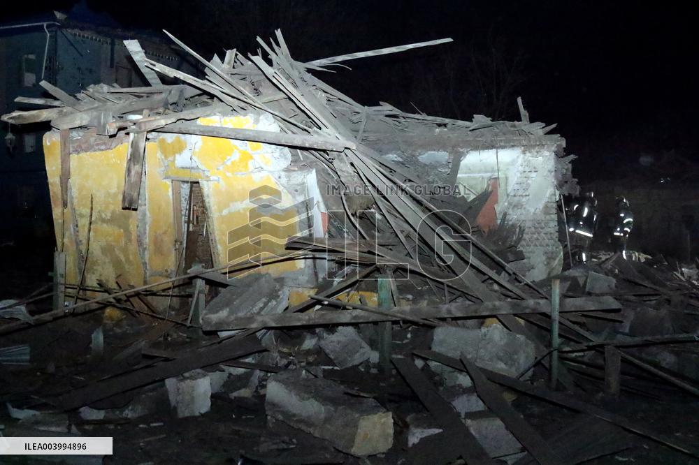 Russian troops launch 500kg bomb at Kramatorsk