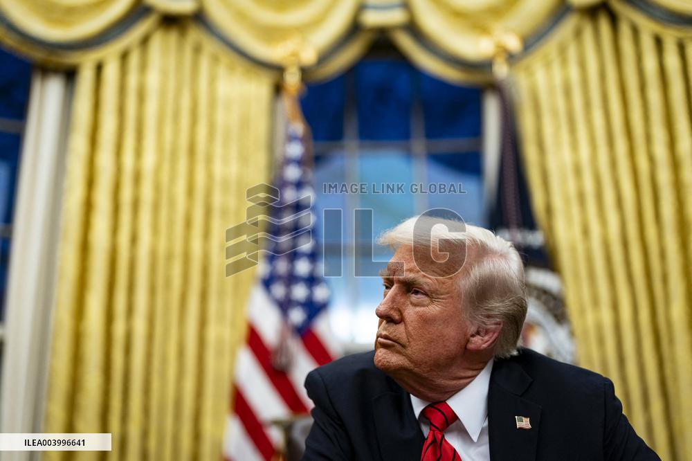 President Trump Signs An Executive Order - DC