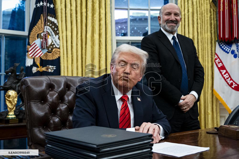 President Trump Signs An Executive Order - DC