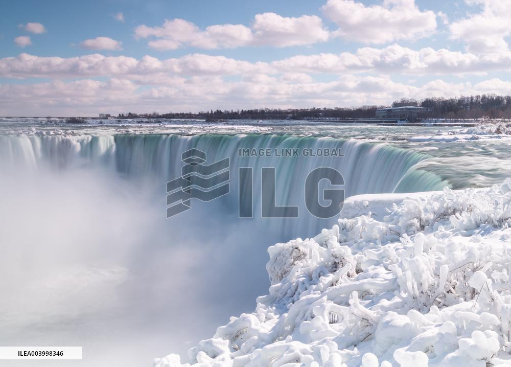 Ice And Snow-Covered Niagara Falls - Canada