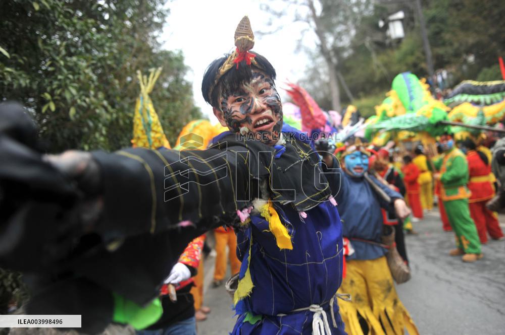 Lantern Festival Celebrate in Qiandongnan