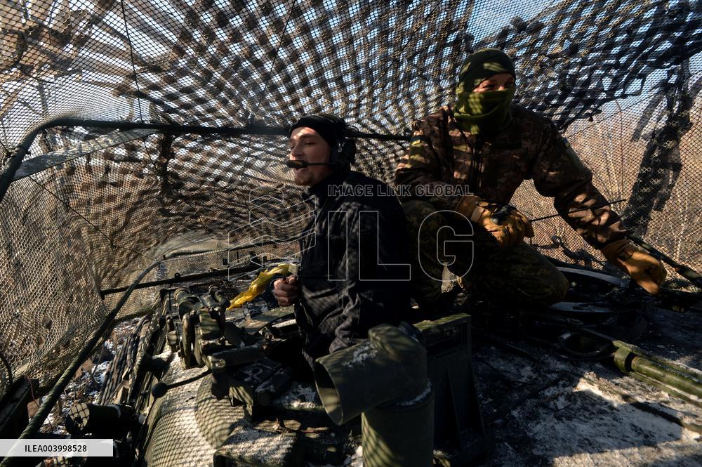 1st Tank Battalion of Ukraines 5th Heavy Mechanized Brigade in Donetsk region