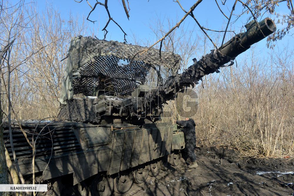 1st Tank Battalion of Ukraines 5th Heavy Mechanized Brigade in Donetsk region