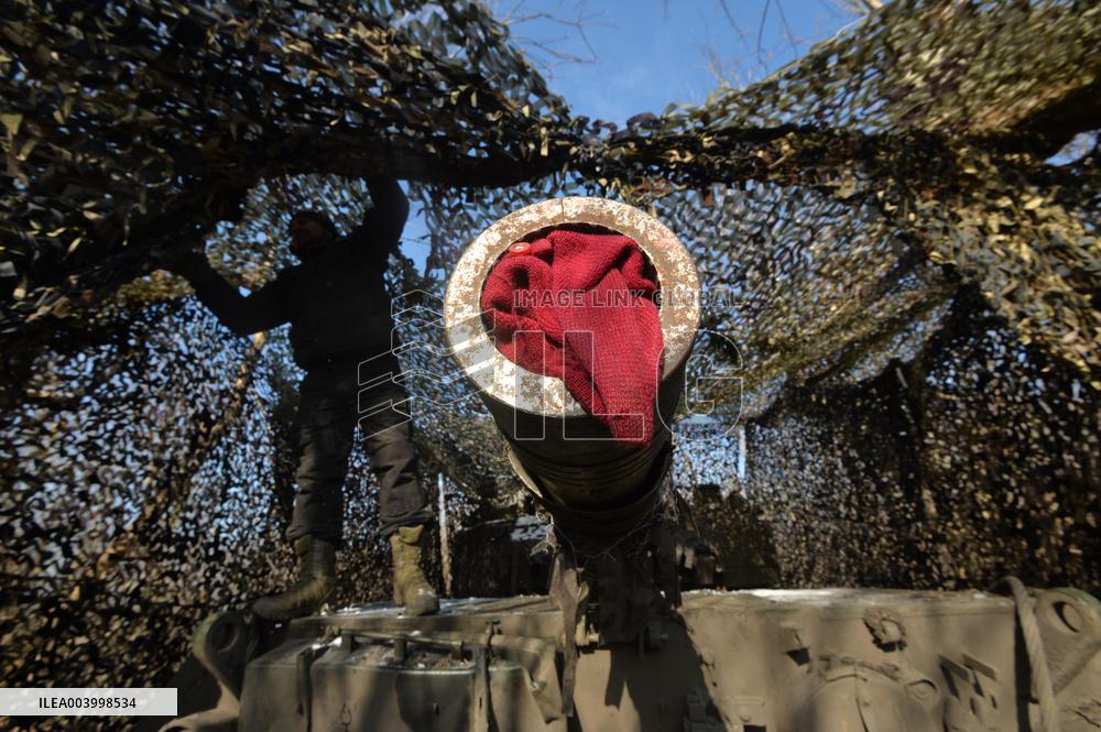 1st Tank Battalion of Ukraines 5th Heavy Mechanized Brigade in Donetsk region