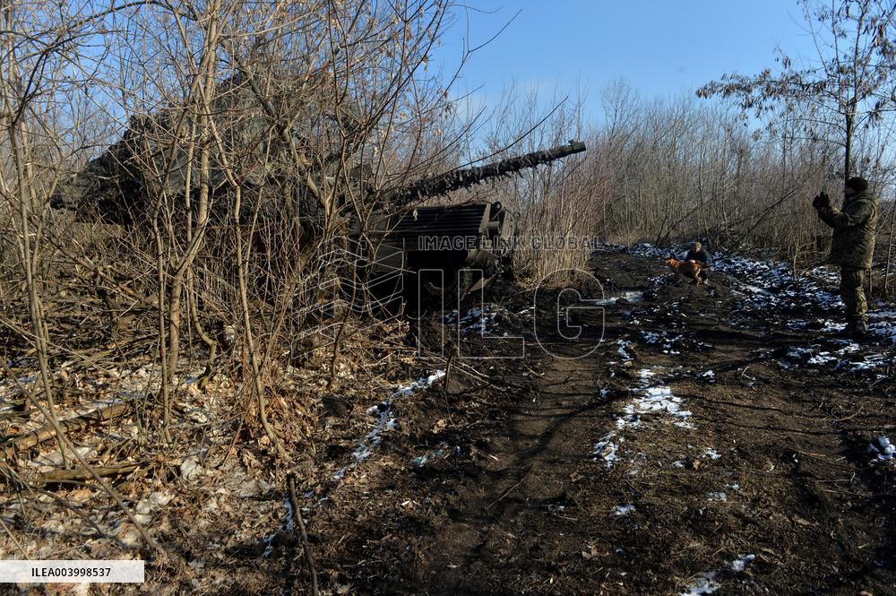 1st Tank Battalion of Ukraines 5th Heavy Mechanized Brigade in Donetsk region