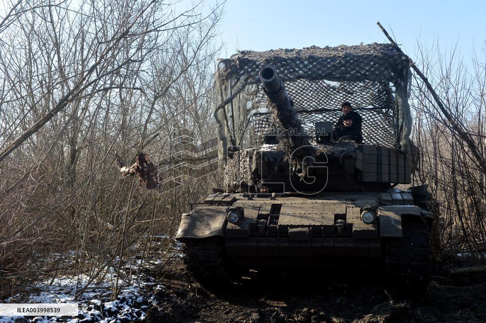 1st Tank Battalion of Ukraines 5th Heavy Mechanized Brigade in Donetsk region