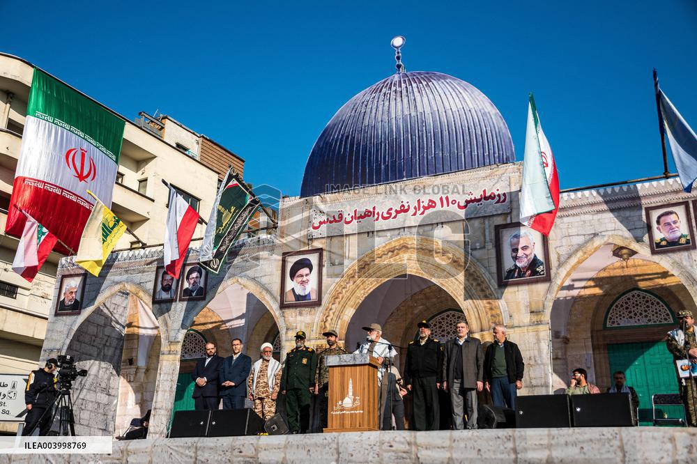 Iran Parade Basij and IRGC - Tehran