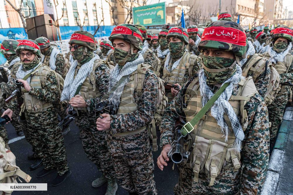 Iran Parade Basij and IRGC - Tehran