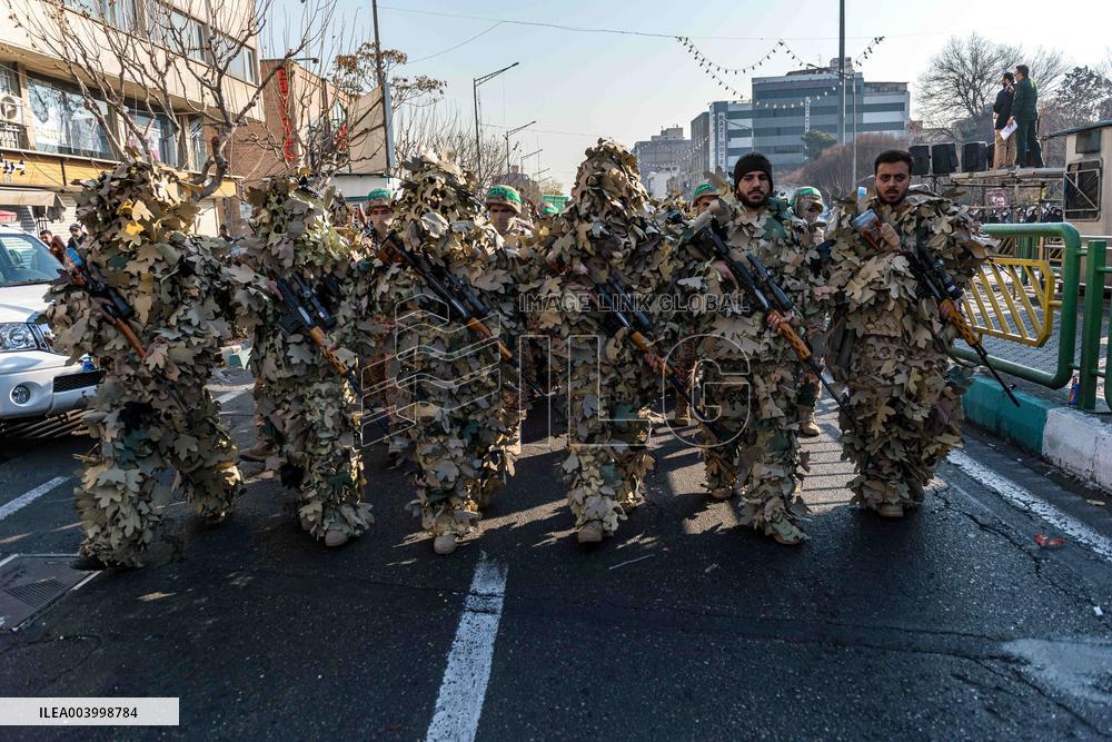 Iran Parade Basij and IRGC - Tehran