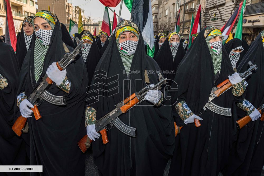 Iran Parade Basij and IRGC - Tehran