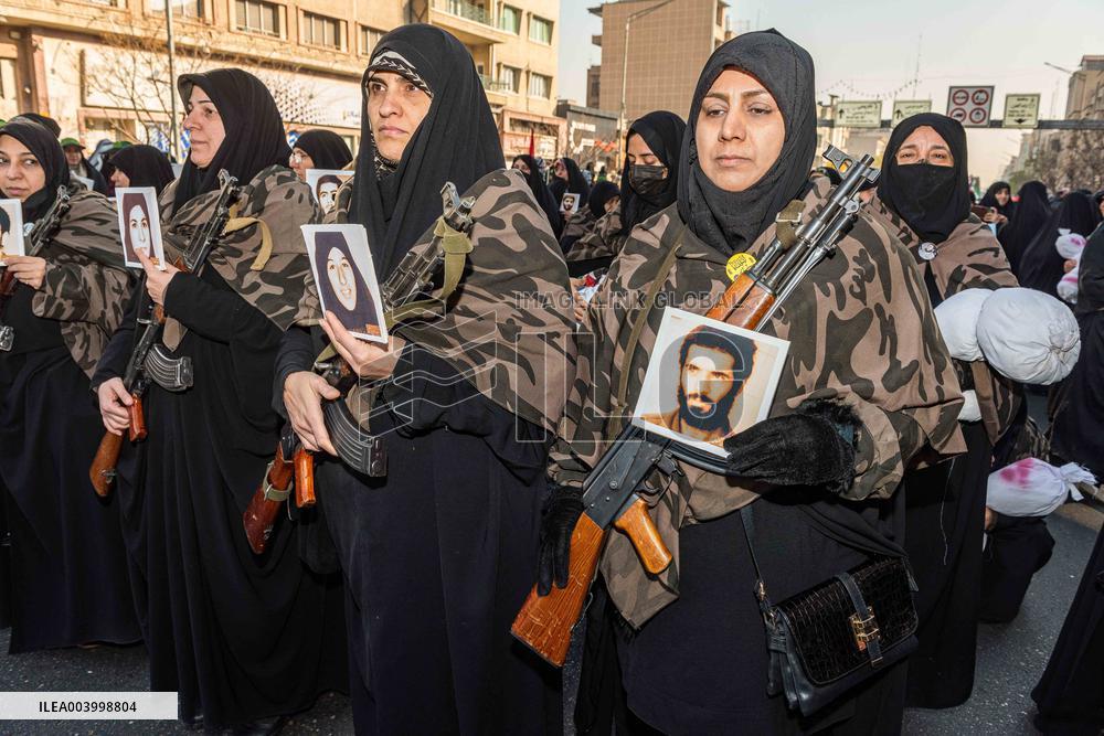Iran Parade Basij and IRGC - Tehran