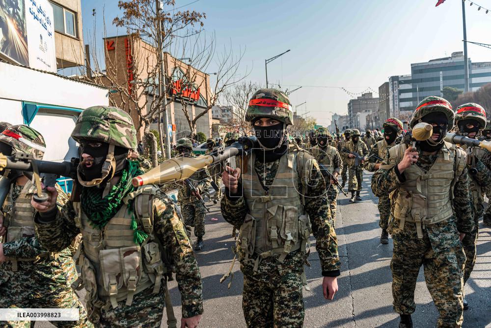 Iran Parade Basij and IRGC - Tehran