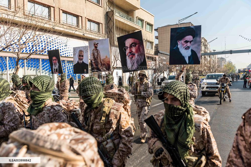 Iran Parade Basij and IRGC - Tehran