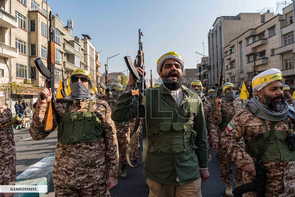 Iran Parade Basij and IRGC - Tehran