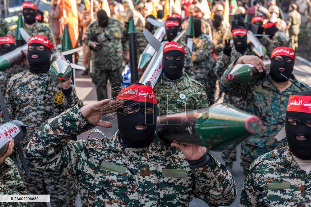 Iran Parade Basij and IRGC - Tehran