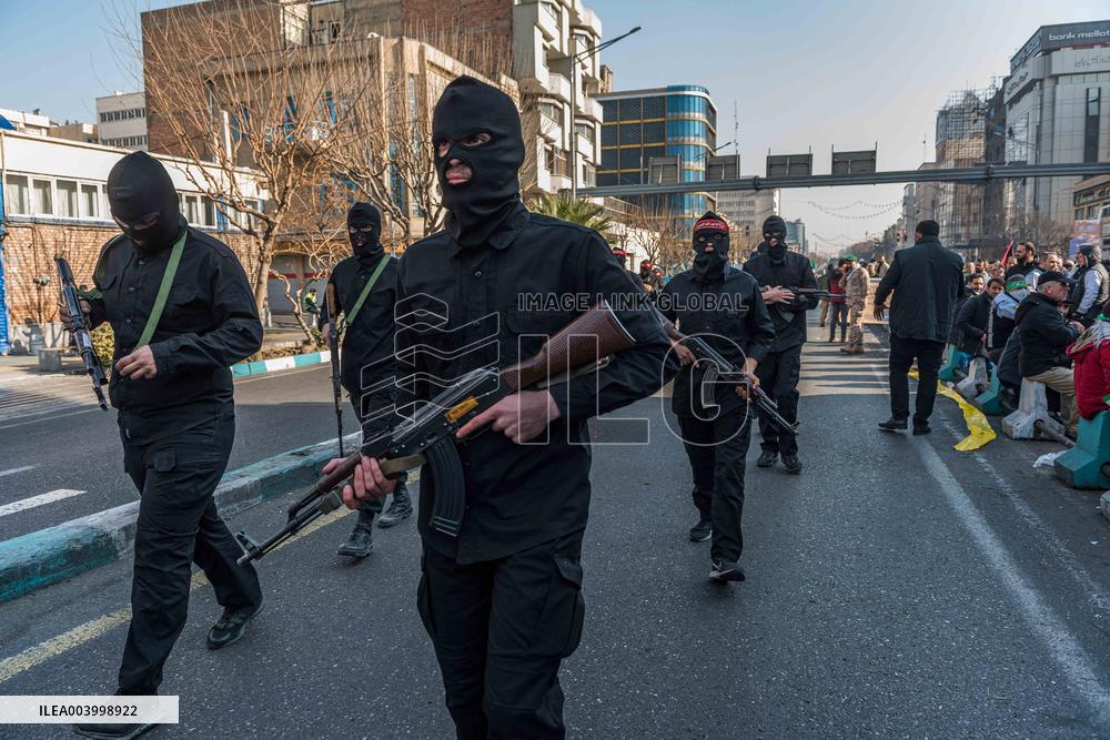 Iran Parade Basij and IRGC - Tehran
