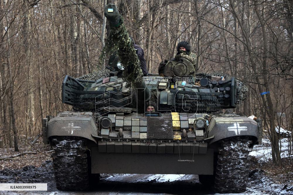 Soldiers of 3rd Tank Brigade serve in  Kharkiv region