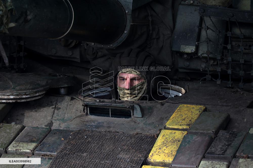 Soldiers of 3rd Tank Brigade serve in  Kharkiv region