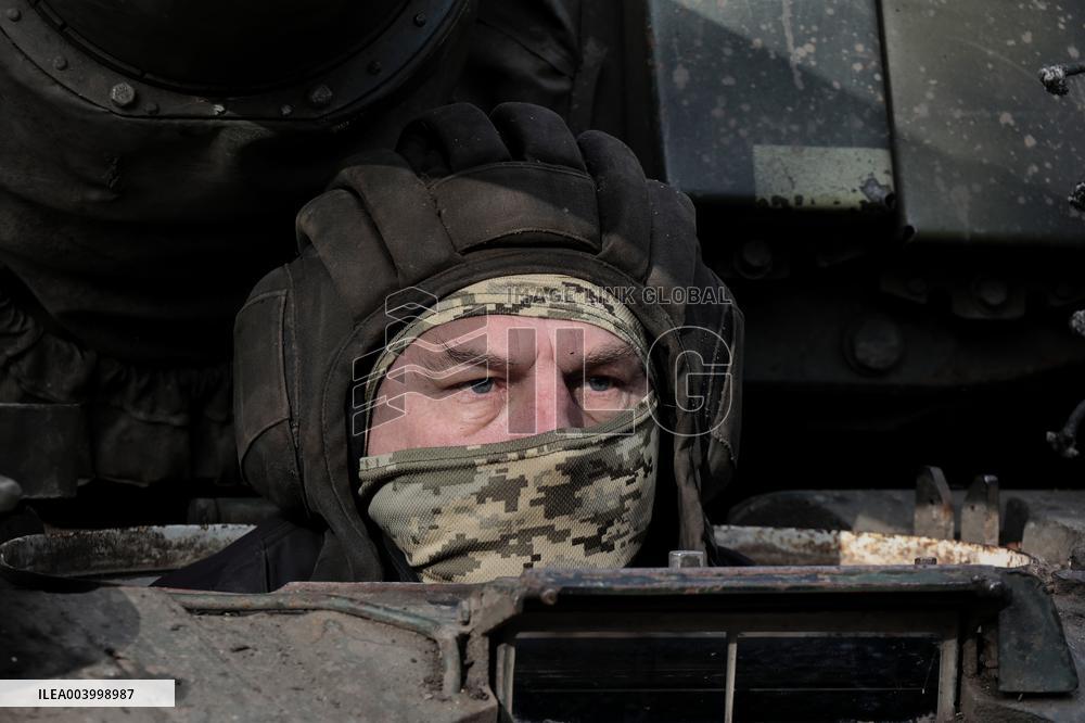 Soldiers of 3rd Tank Brigade serve in  Kharkiv region