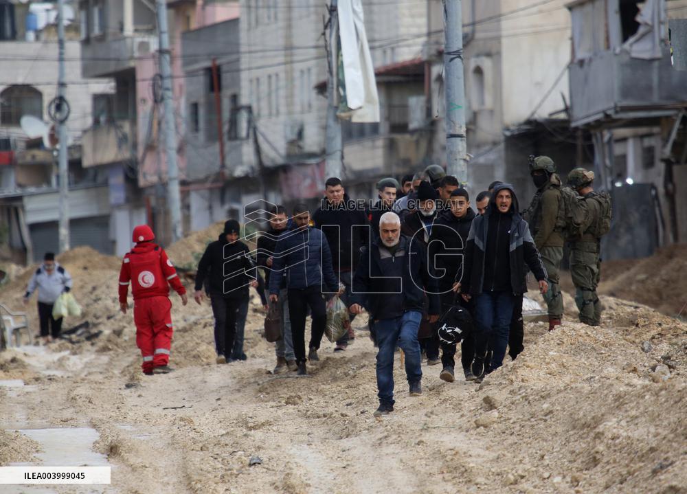 Israeli Forces Intensify Military Operations In Nur Shams Camp - West Bank
