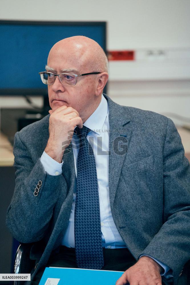 Elisabeth Borne visits an elementary school - Paris AJ