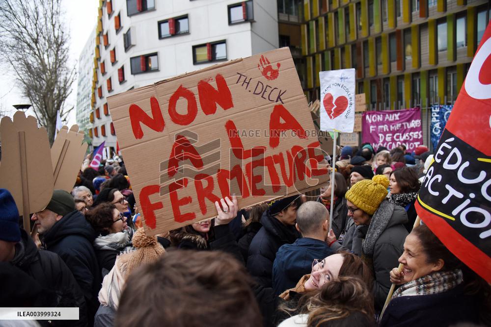 Education Unions Rally Against Job-Cuts And Class Closure - Paris