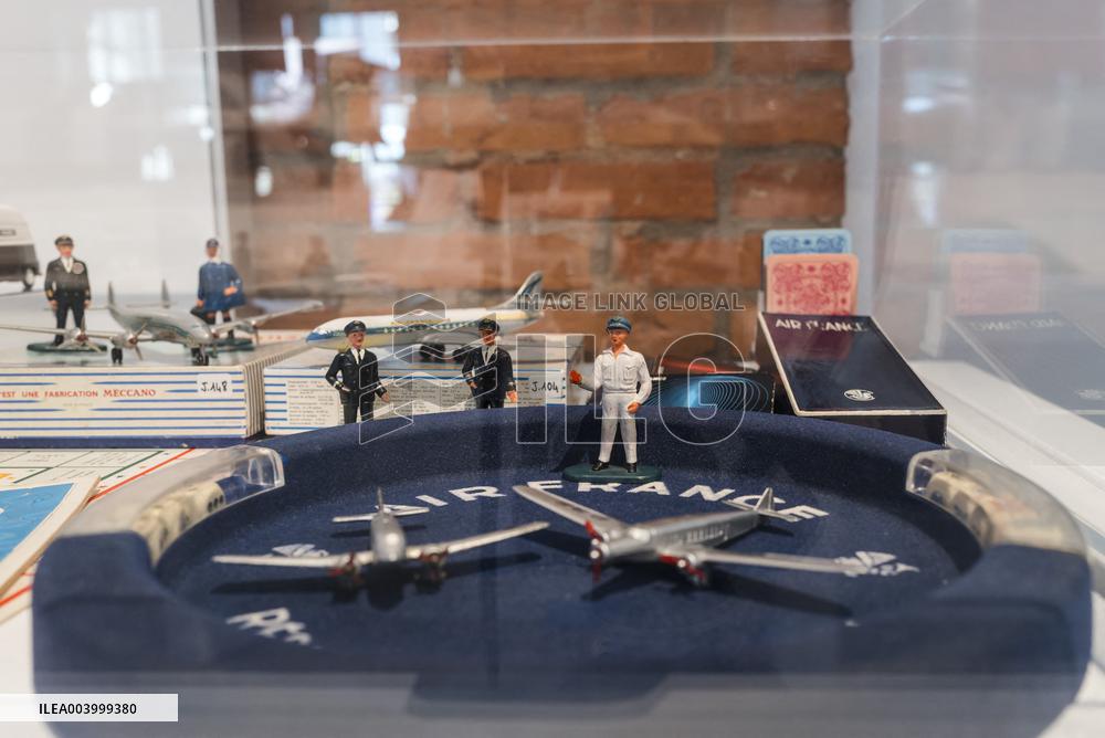 Air France a History of Elegance Exhibition - Toulouse