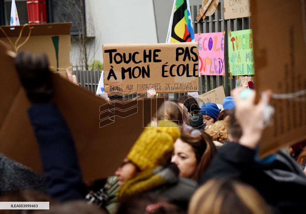 Education Unions Rally Against Job-Cuts And Class Closure - Paris