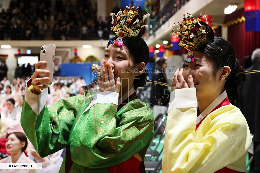 Graduation Ceremony - Seoul