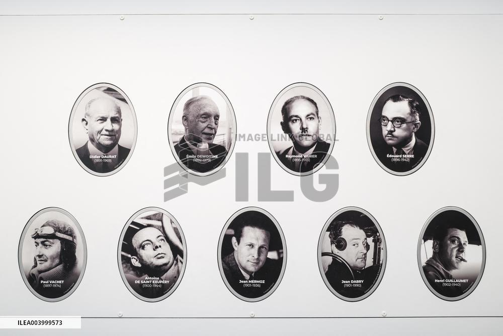 Air France a History of Elegance Exhibition - Toulouse