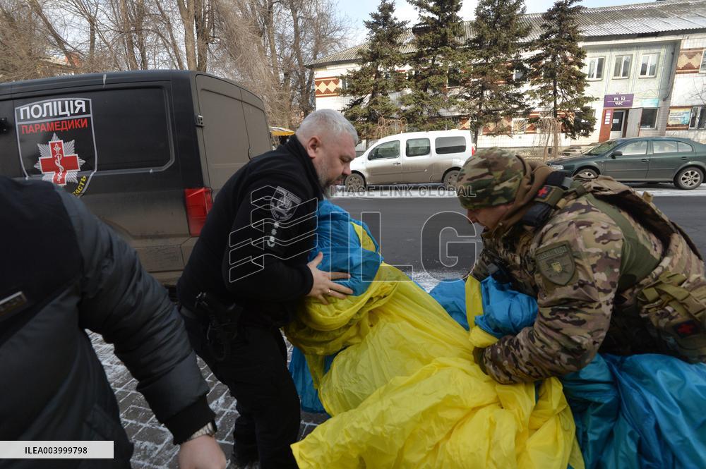 50-metre Ukrainian flag evacuated from front-line Pokrovsk