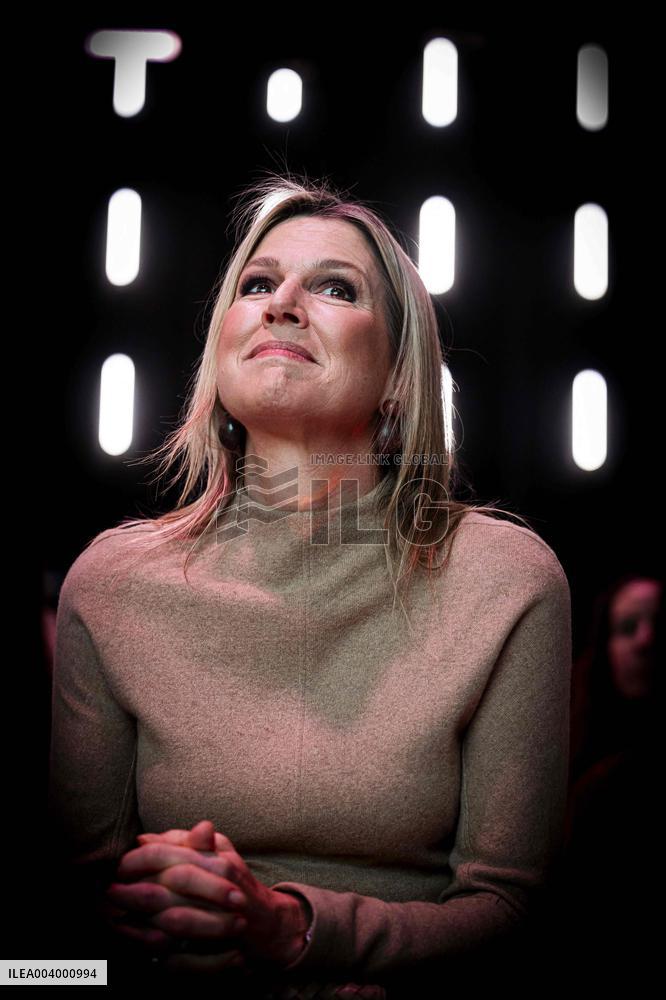 Queen Maxima at the MIND Us event Clicks and Issues: Young and Online - Amsterdam