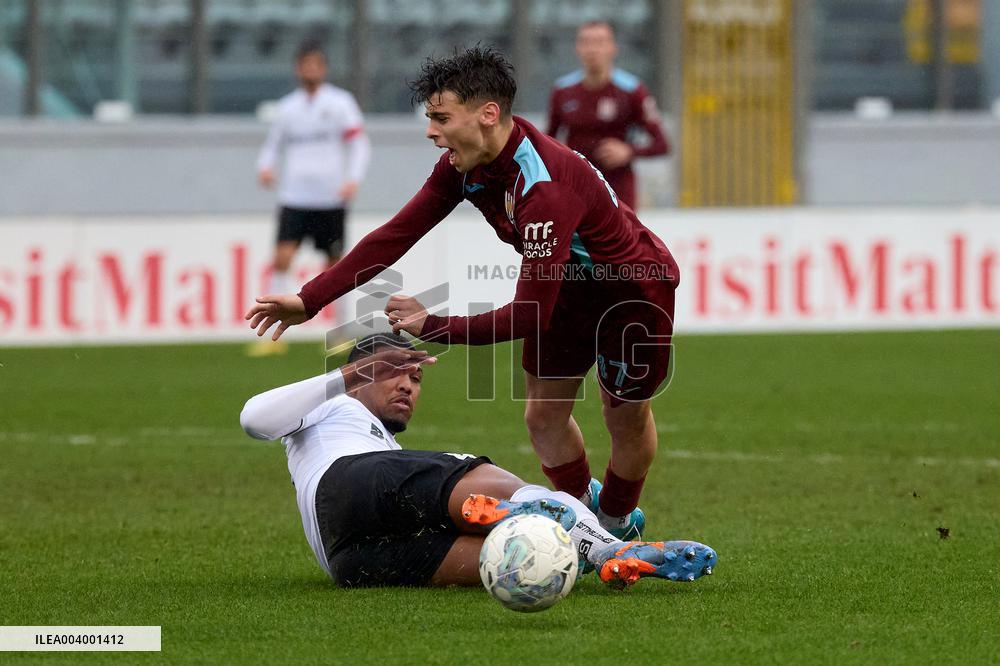 Gzira United FC v Hibernians FC - Malta 360 Sports Premier League