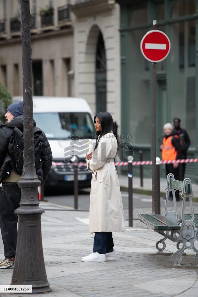 Carlos Sainz Jr. And Simone Ashley At L'Oreal Filming - Paris