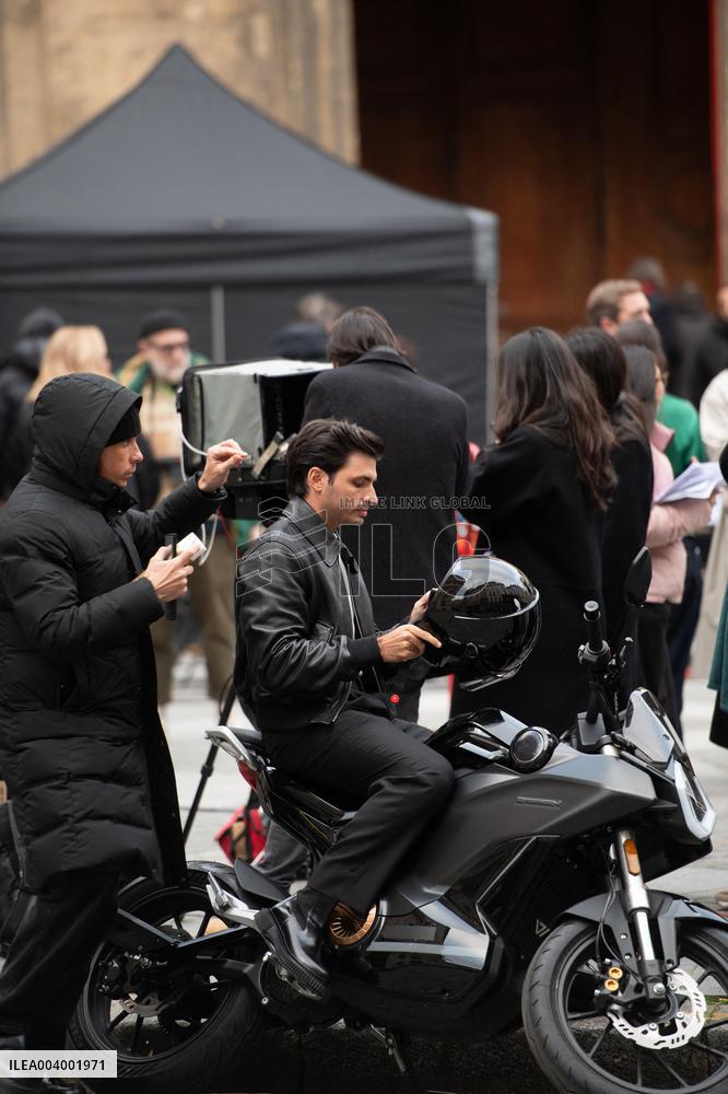 Carlos Sainz Jr. And Simone Ashley At L'Oreal Filming - Paris