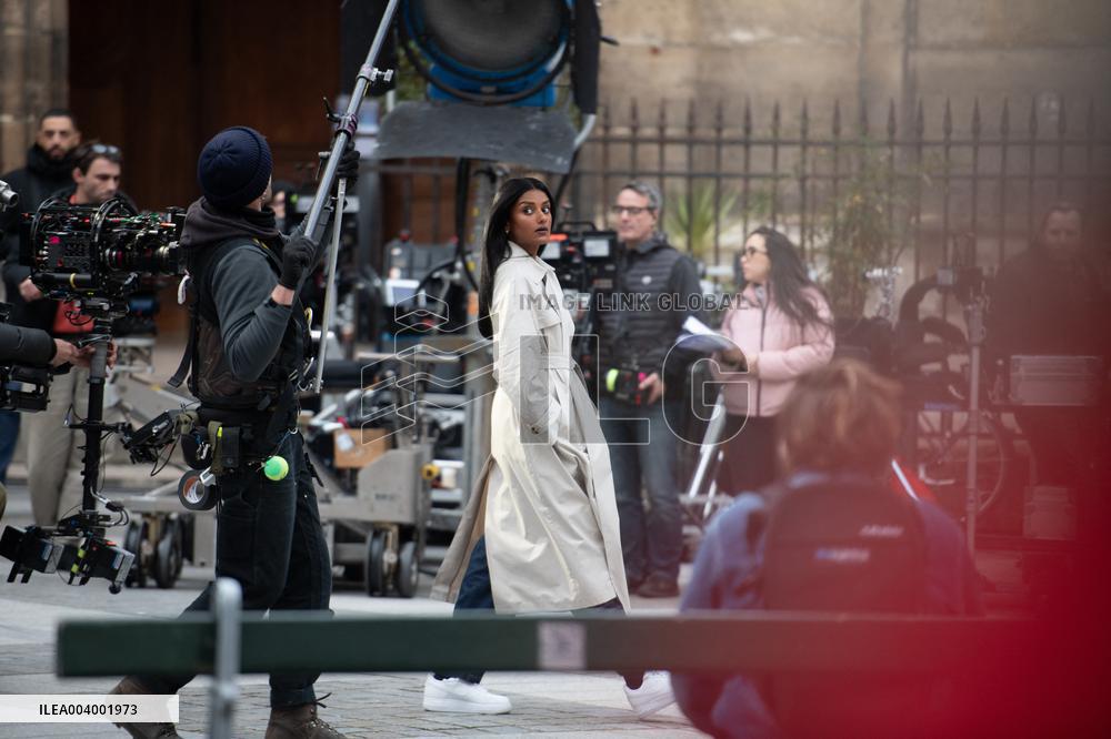 Carlos Sainz Jr. And Simone Ashley At L'Oreal Filming - Paris