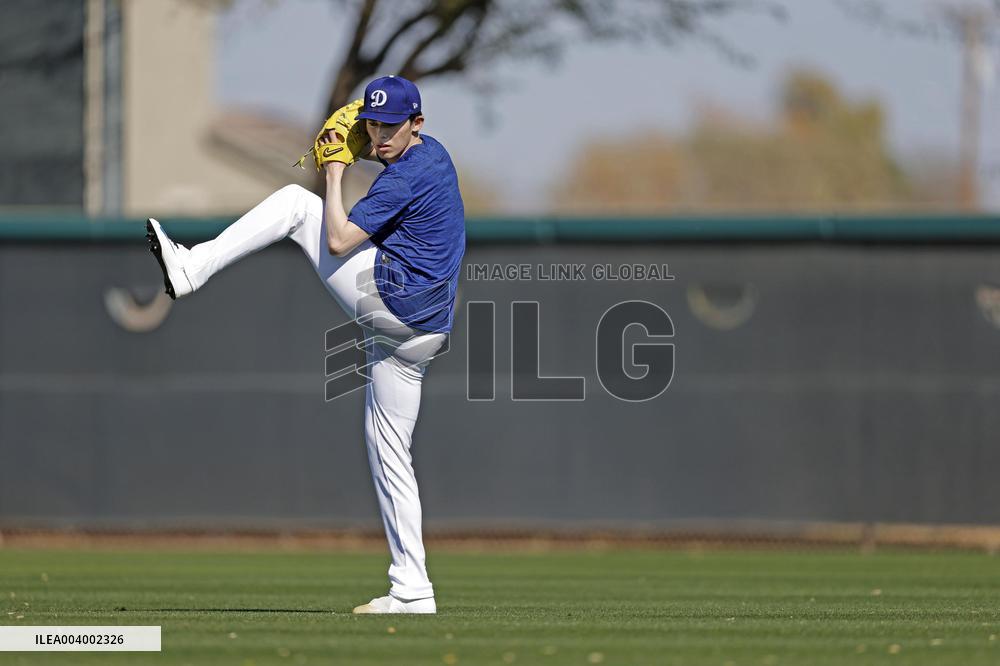 Baseball: Roki Sasaki