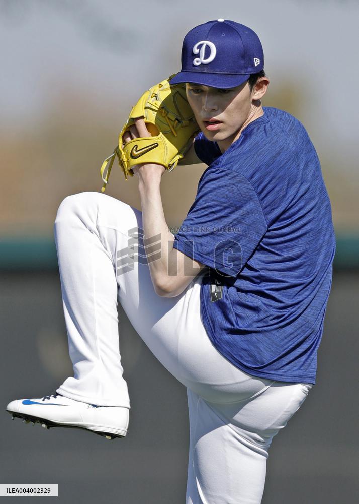 Baseball: Roki Sasaki