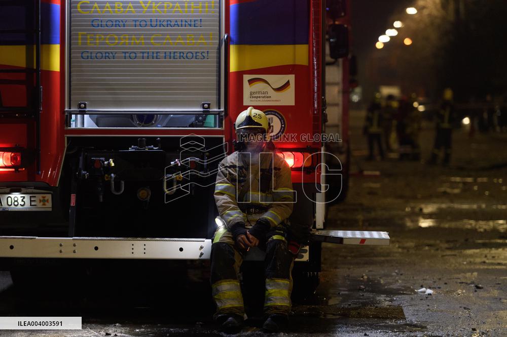Kyiv under Russian ballistic missile attack