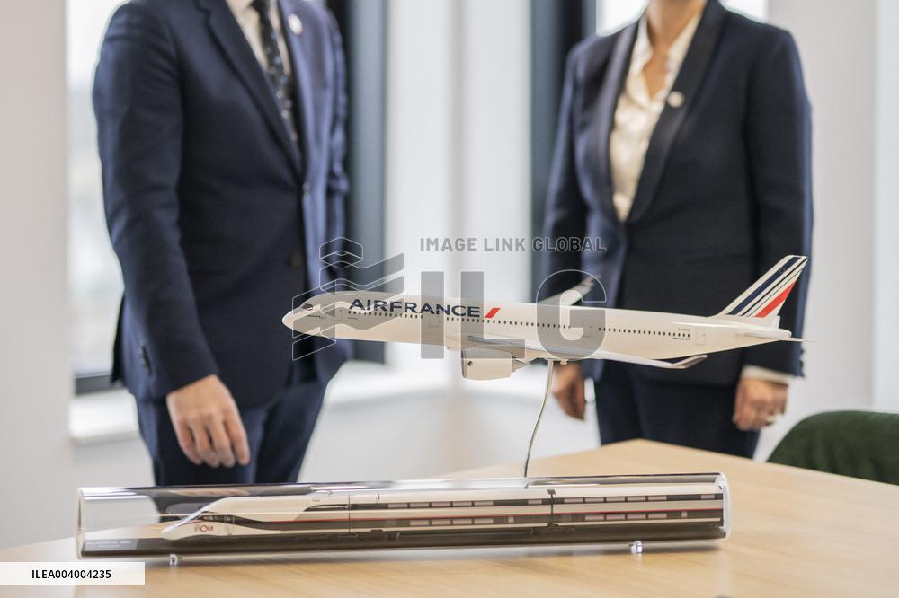 Christophe Fanichet And Anne Rigail Portrait - Paris