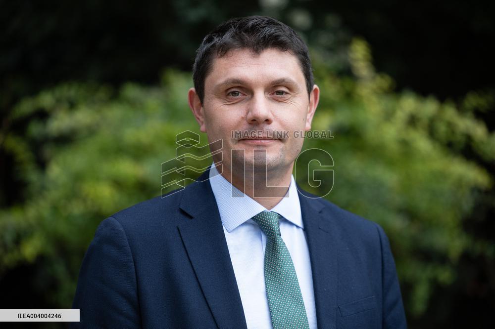 Portrait of Sebastien Saint-Pasteur with Antoine Vermorel-Marques - Paris